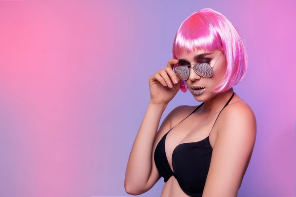 Transform your look: discover the hottest sexy wigs today!